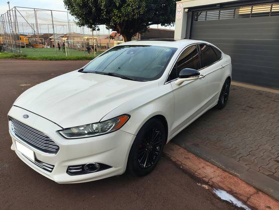 FORD FUSION 2.0 TITANIUM FWD 16V GASOLINA 4P AUTOMÁTICO FORD FUSION 2.0 TITANIUM FWD 16V GASOLINA 4P AUTOMÁTICO